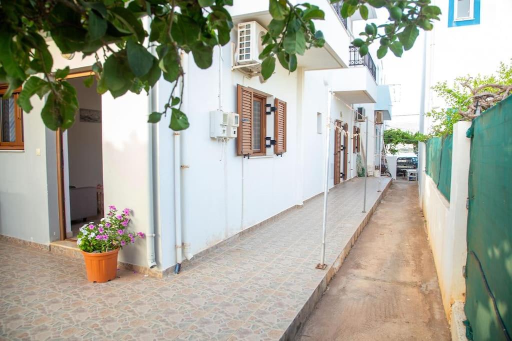 Εξοχη Και Θαλασσα Apartment Makry Gialos  Exterior photo